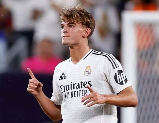 嘲笑和不齿 嘲笑和不齿