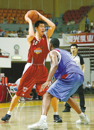 6人低迷 6人低迷